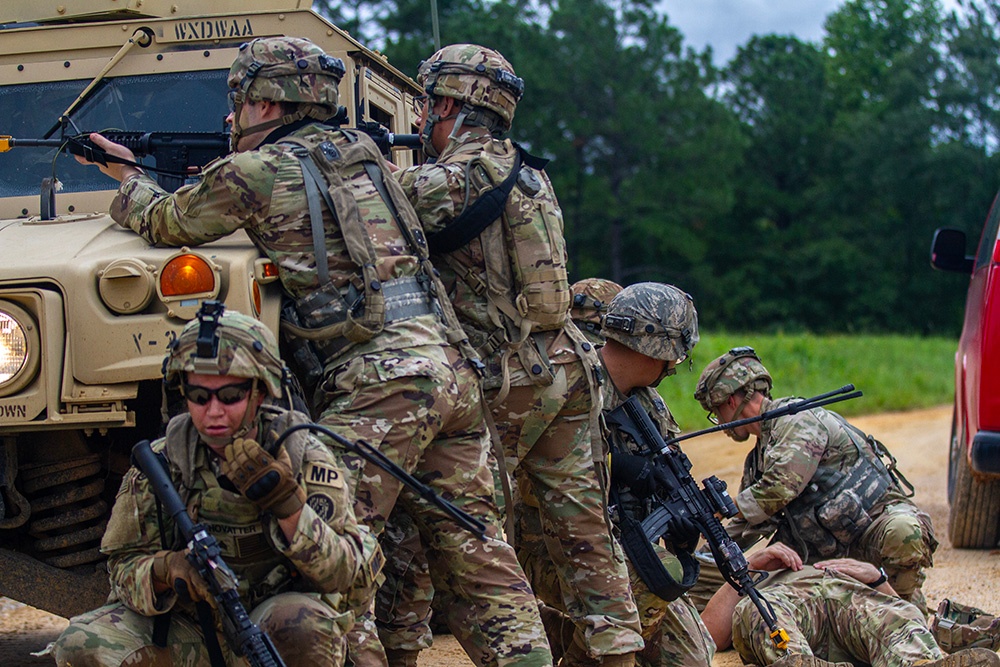 Maryland MPs train at Camp Shelby