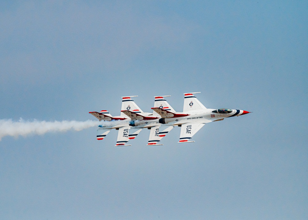 Thunderbirds Practice Flyovers Over F.E. Warren AFB