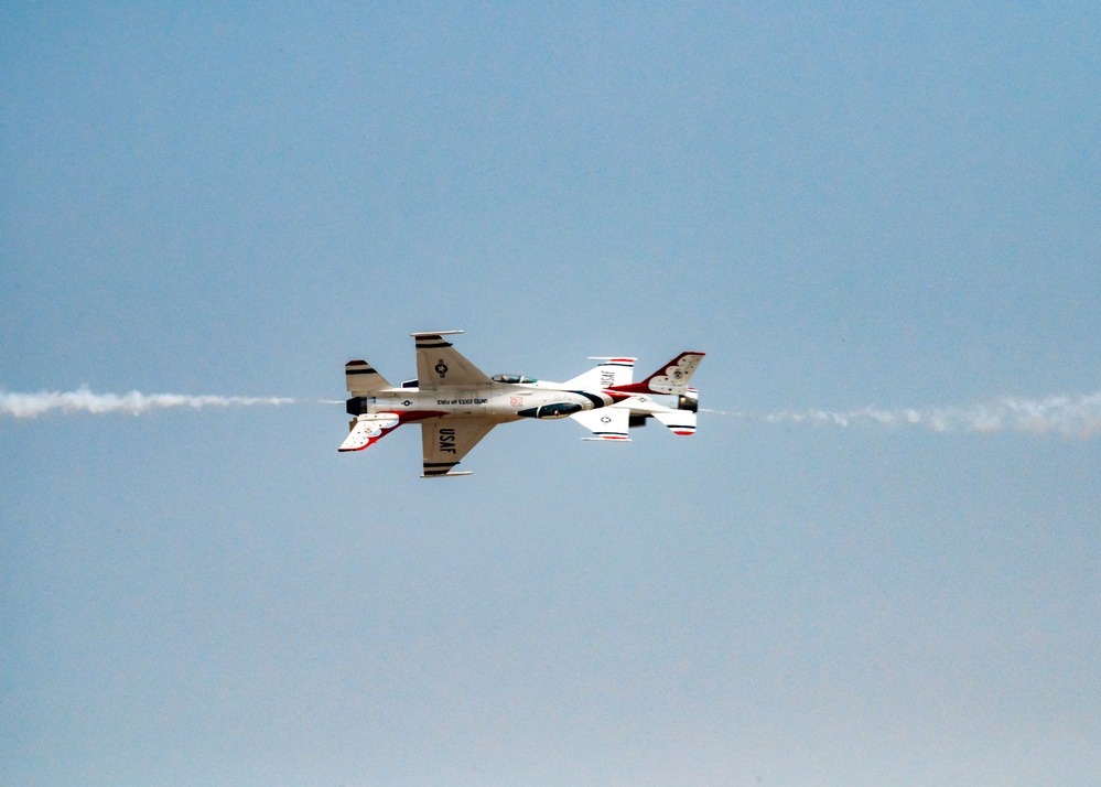 Thunderbirds Practice Flyovers Over F.E. Warren AFB