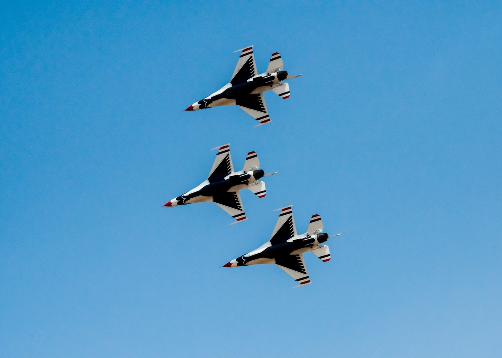 Thunderbirds Practice Flyovers Over F.E. Warren AFB