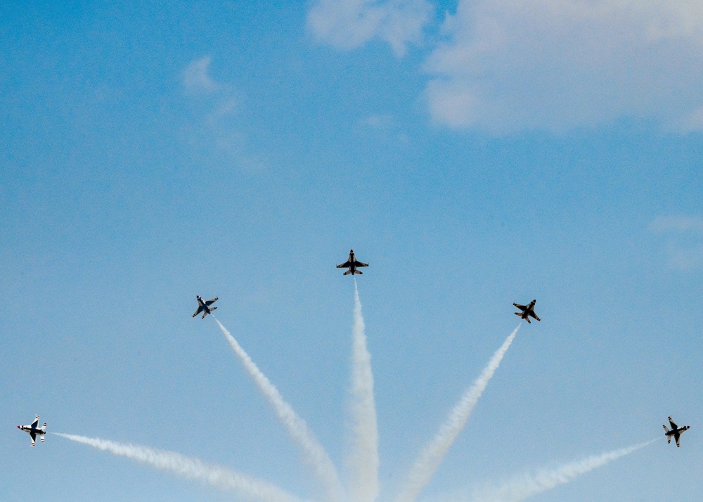 Thunderbirds Practice Flyovers Over F.E. Warren AFB