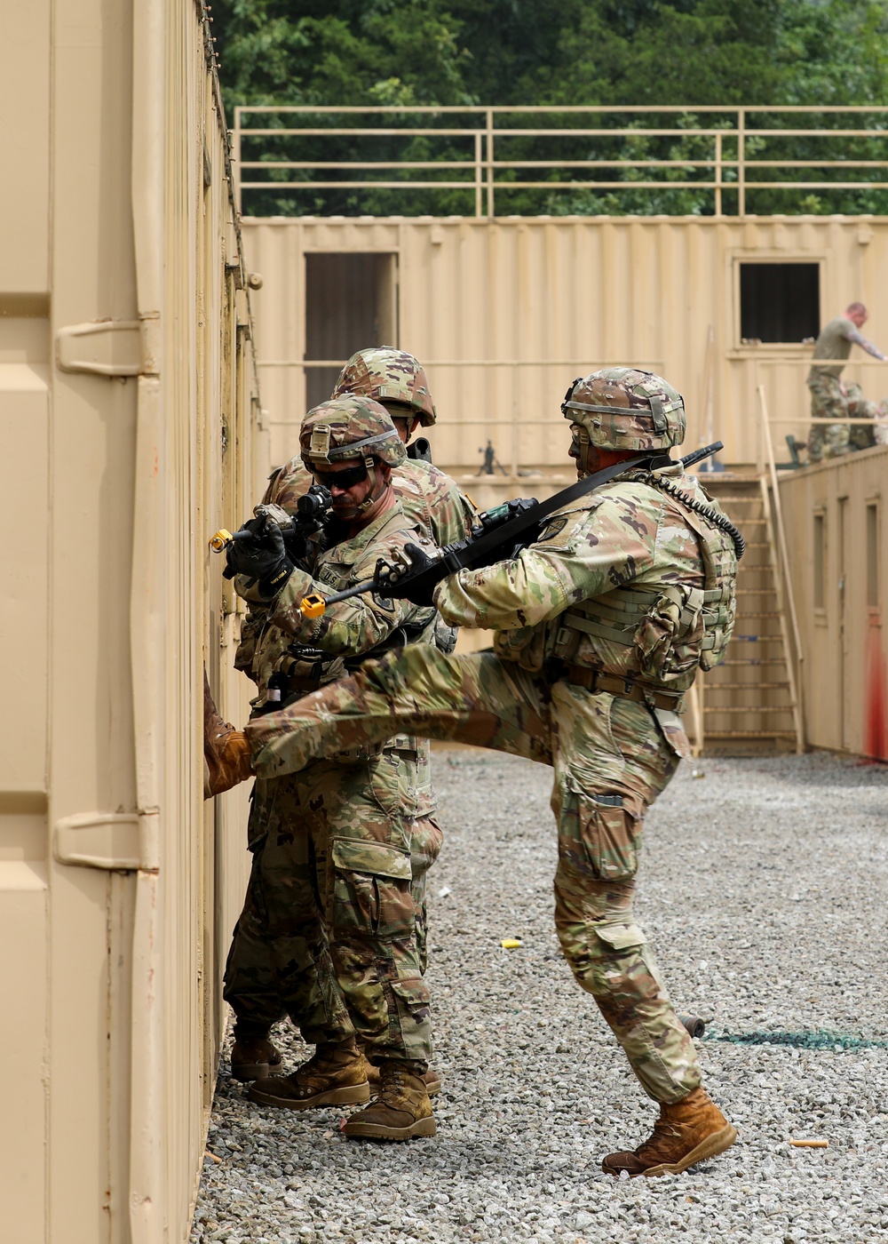 Tennessee’s 890th Sapper Company completes annual Sapper Stakes