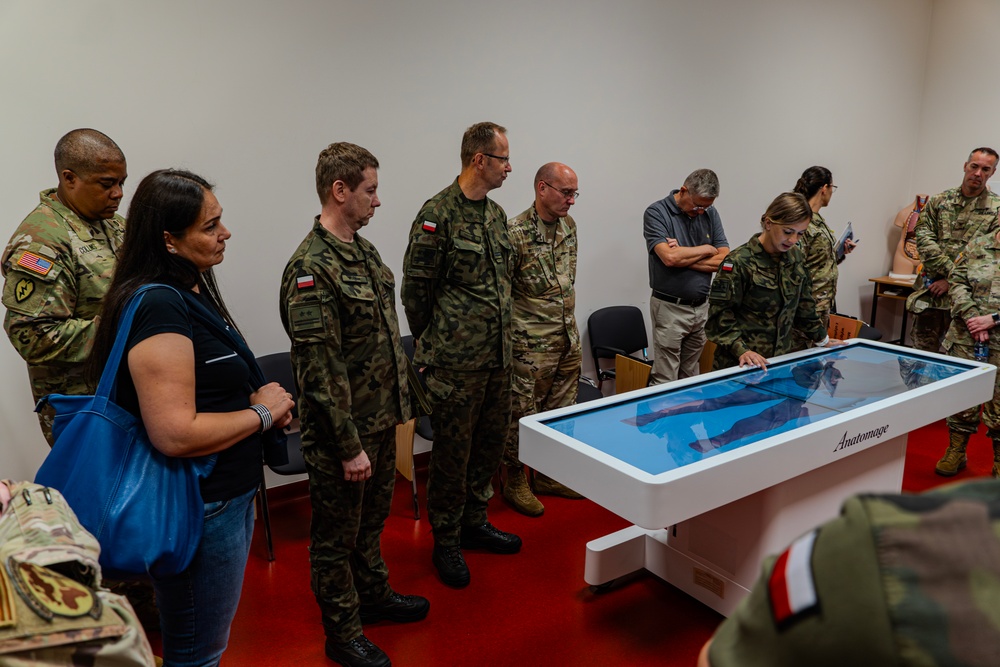 4th SFAB Medical Advisors train Polish Cadets in Military Doctor 2024