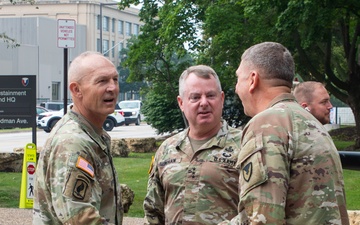 CSA meets with ASC and AMC commanders