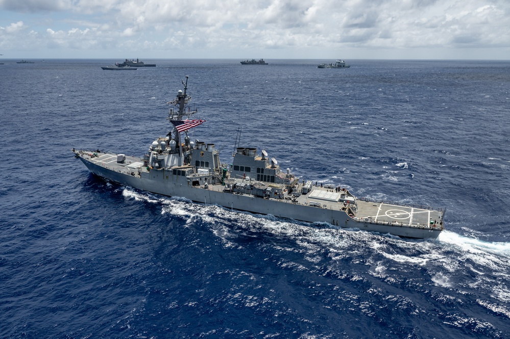 Multinational ships sail in formation during RIMPAC 2024