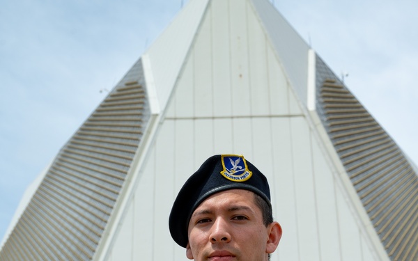 Portrait: Guardians and Airmen of the 6th Space Warning Squadron