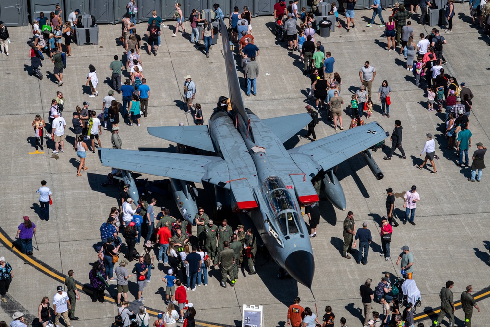 JBER hosts Arctic Thunder Open House 2024