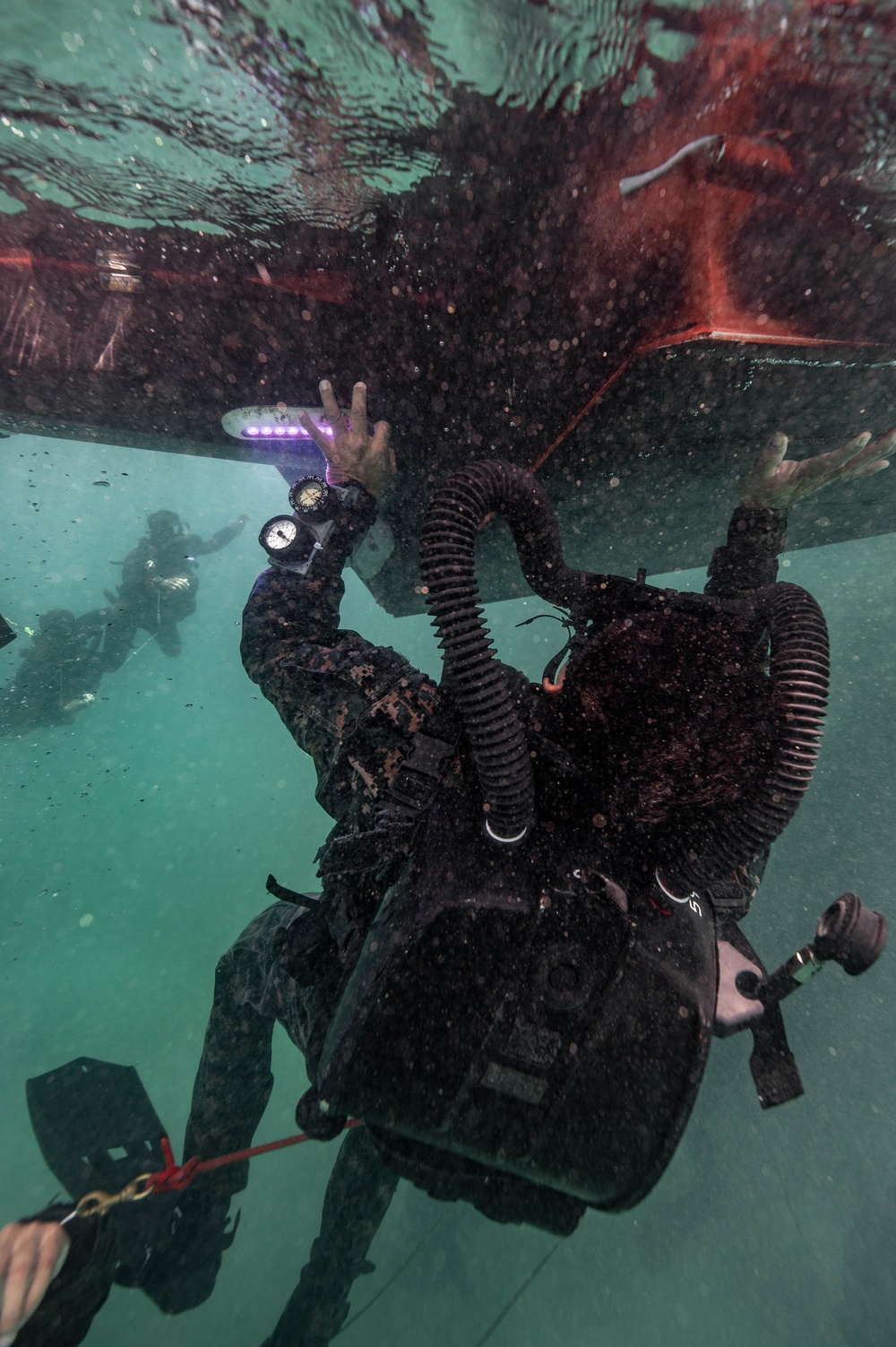 NSW Operators Dive with Partner Forces during RIMPAC 2024