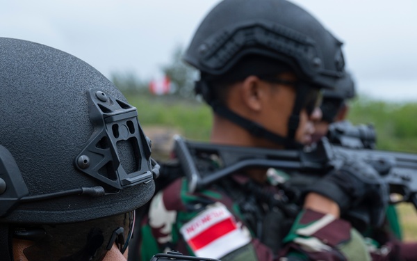 U.S. Marines, Partner Nations Conduct Urban Operations