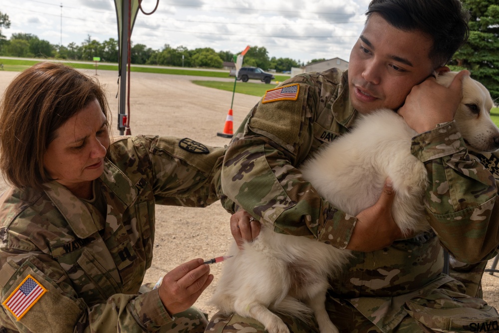 Army Reserve clinicians, veterinarians boost healthcare during Quentin Burdick IRT