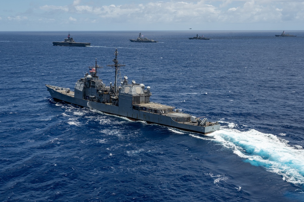 DVIDS - Images - Multinational ships sail in formation during RIMPAC ...