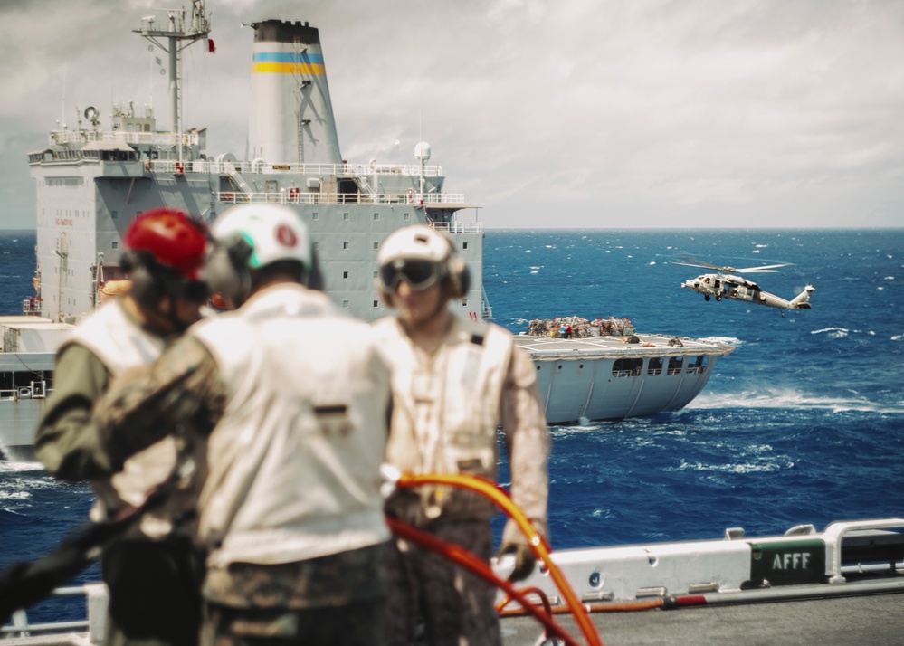 Marines, Sailors Aboard USS Boxer Conduct Vertical Replenishment