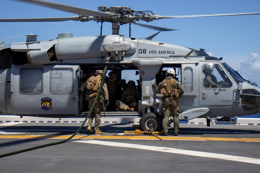 31st MEU | Fast Rope Sustainment