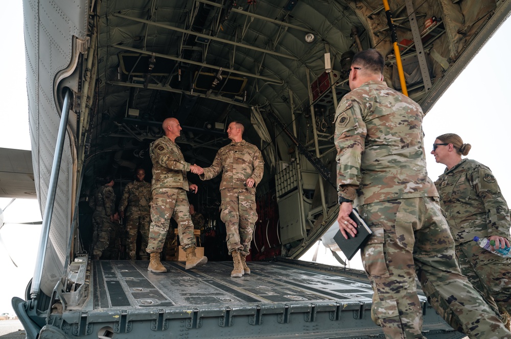 CMSAF visits deployed Airmen at the 386th Air Expeditionary Wing