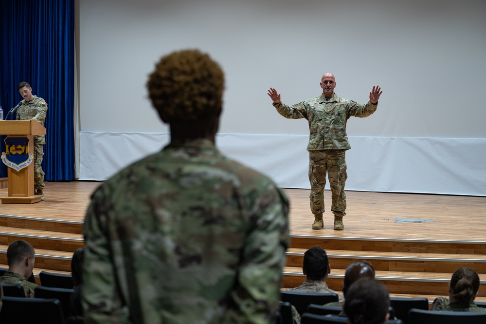 CMSAF visits deployed Airmen at the 386th Air Expeditionary Wing