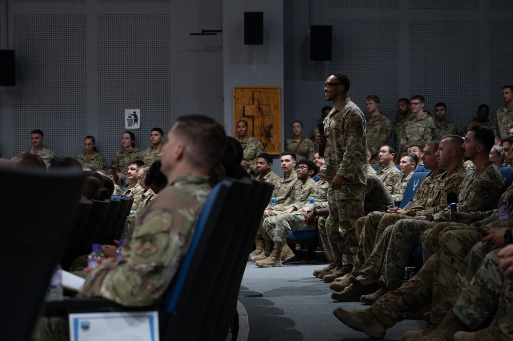 CMSAF visits deployed Airmen at the 386th Air Expeditionary Wing