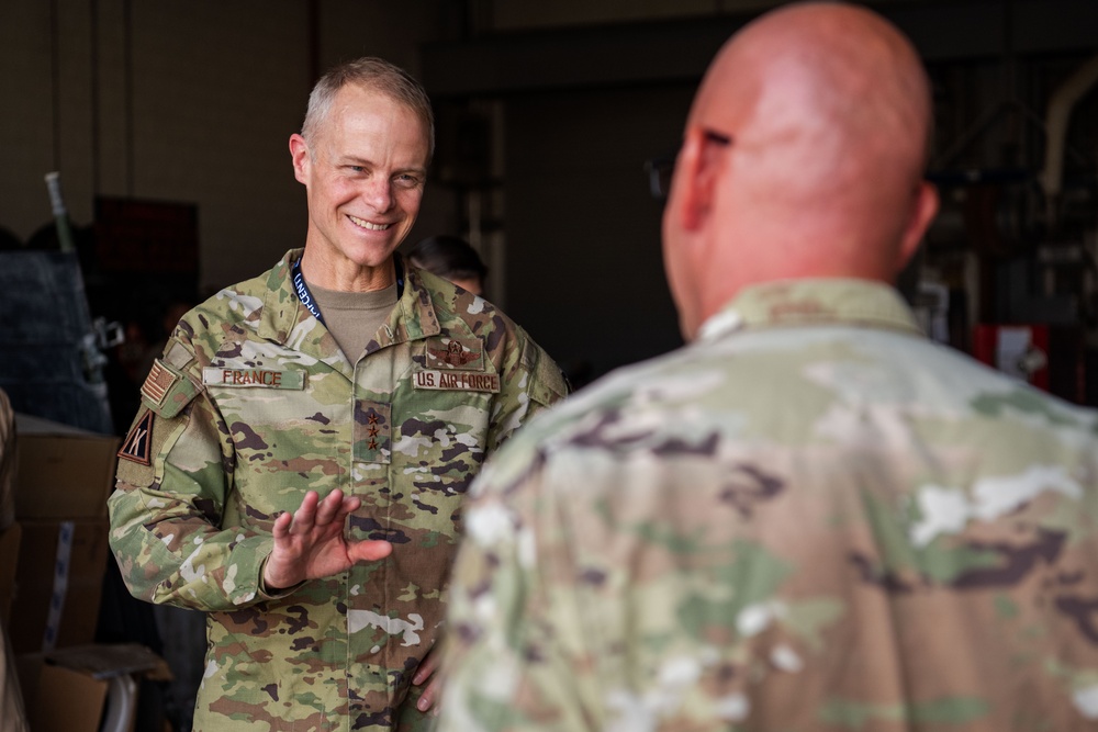 AFCENT commander visits the 379th AEW