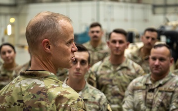AFCENT commander visits the 379th AEW