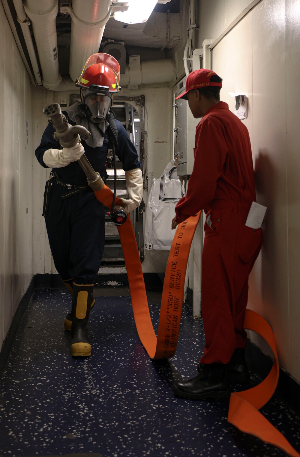 Wasp Sailors Train in Dewatering