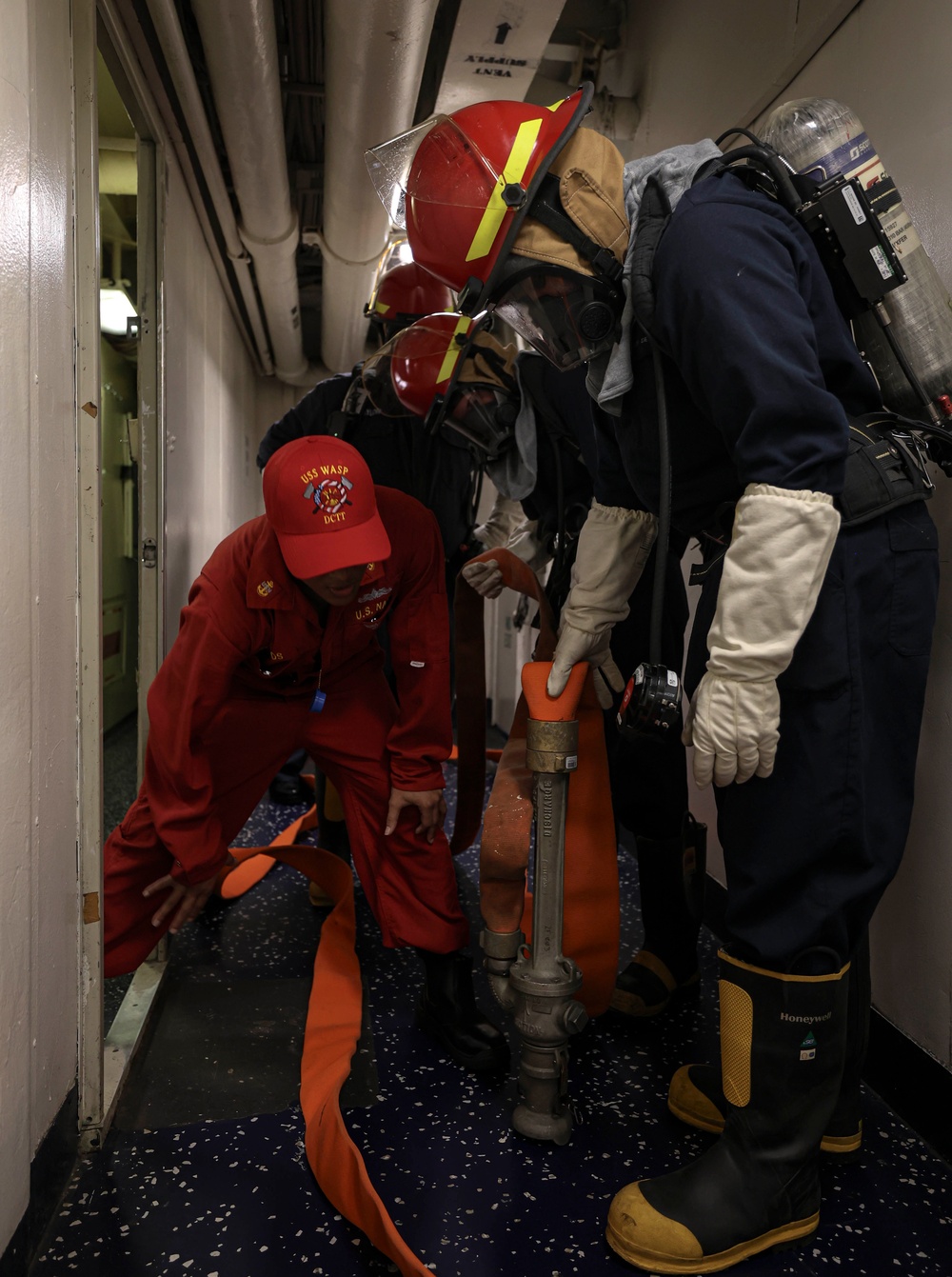 Wasp Sailors Train in Dewatering