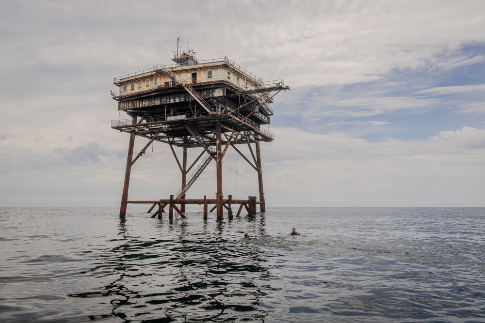 Explosive Ordnance Disposal Group 2 Dive Day