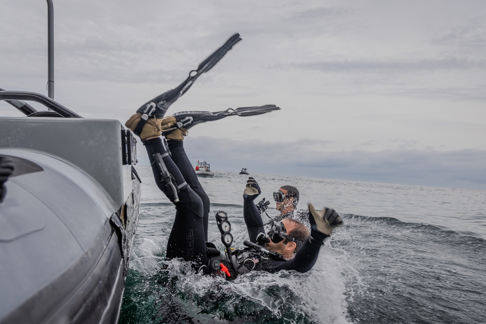 Explosive Ordnance Disposal Group 2 Dive Day