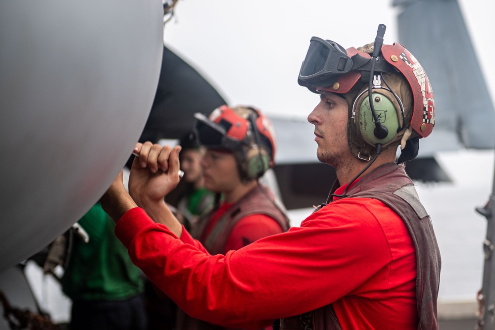 VFA-211 Conducts Routine Maintenance on F/A-18E Super Hornets Aboard USS Theodore Roosevelt