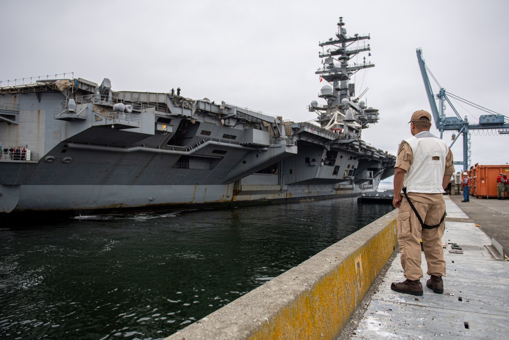 USS Ronald Reagan (CVN 76) visits Naval Magazine Indian Island during routine operations