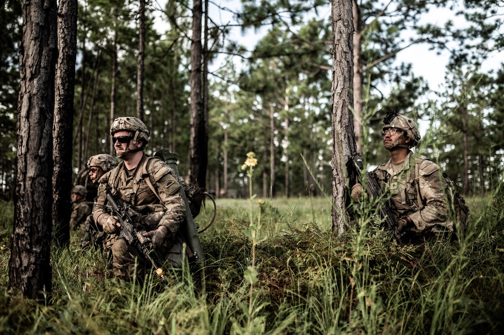 41st IBCT initiates contact with OPFOR at JRTC