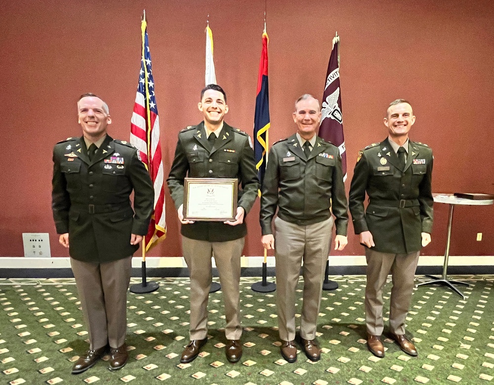 Fort Campbell DENTAC Holds Dental Residency Graduation