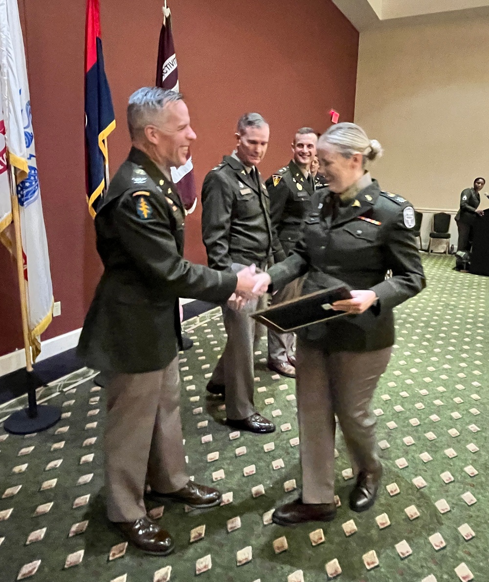 Fort Campbell DENTAC Holds Dental Residency Graduation