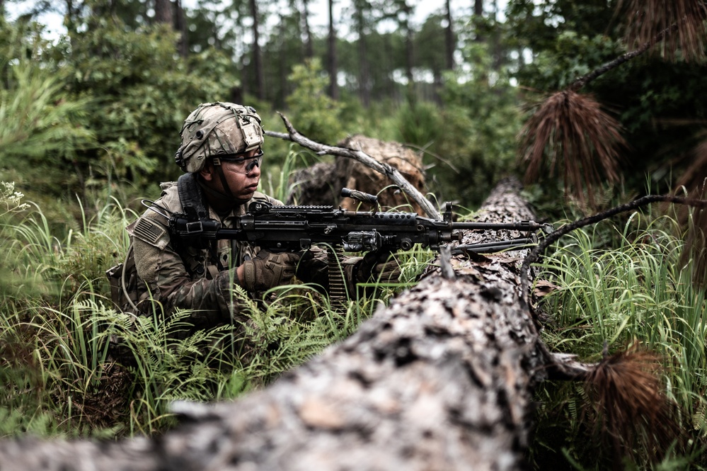 41st IBCT initiates contact with OPFOR at JRTC