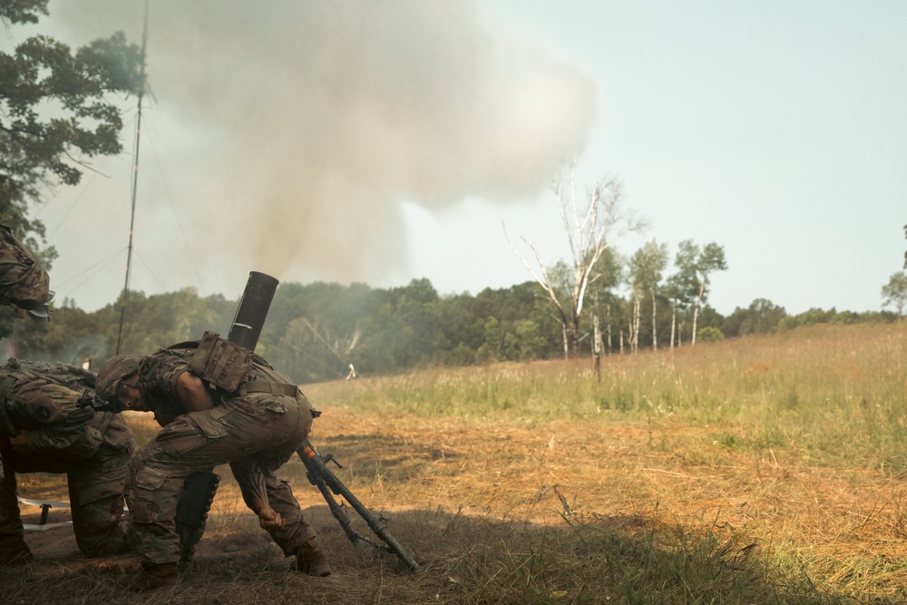 Minnesota Army National Guard indirect fire infantrymen conduct live-fire exercise at Camp Ripley