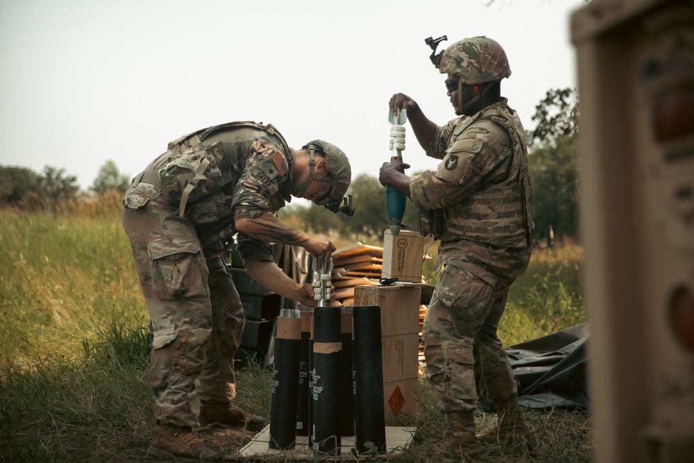 Minnesota Army National Guard indirect fire infantrymen prepare for live fire exercise at Camp Ripley