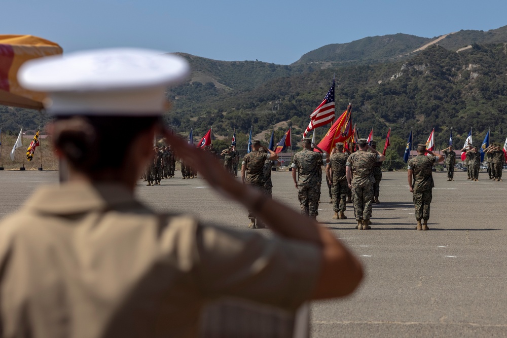 1st Marine Regiment holds change of command ceremony