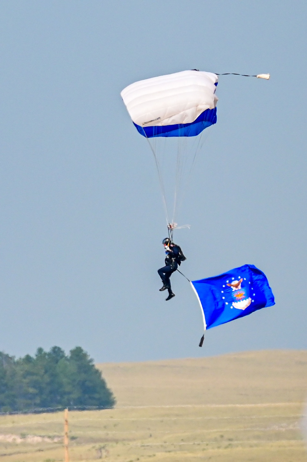 Thunderbirds roar over Wyoming