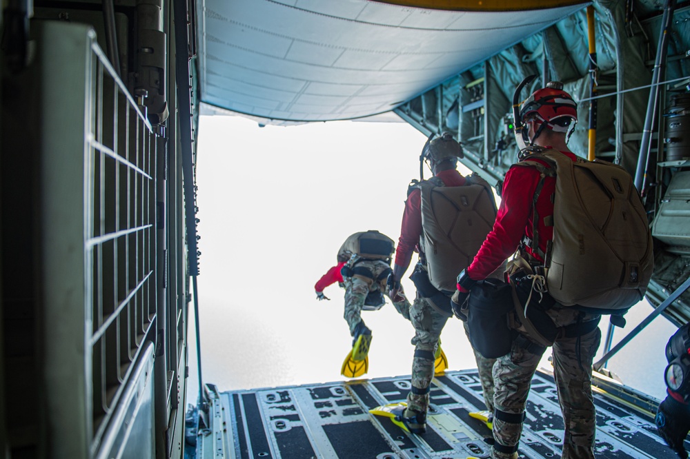 71st, 38th Rescue Squadrons Conduct Spin-Up Training for Future Deployments