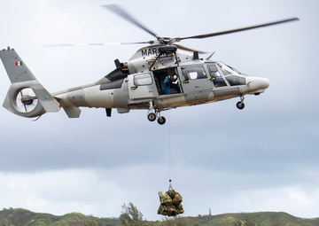 U.S., Allied Partners rehearse air assault during RIMPAC 2024