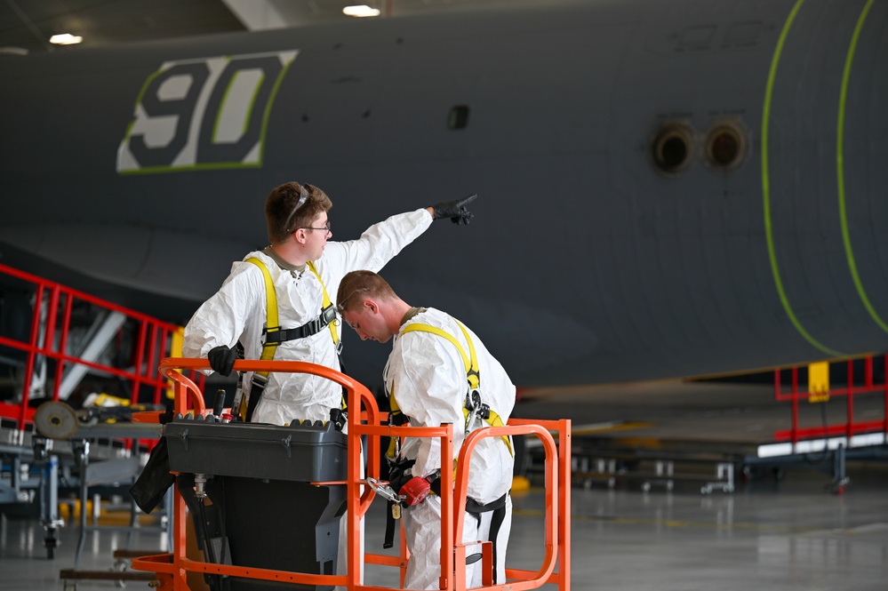 155th AIr Refueling Wing  begins heritage paint scheme project