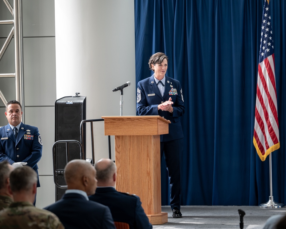 Outstanding Guard Airmen recognized during Focus on the Force Week