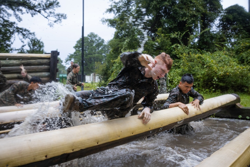 Naval Reserve Officers Training Corps Midshipmen Conduct Endurance Course