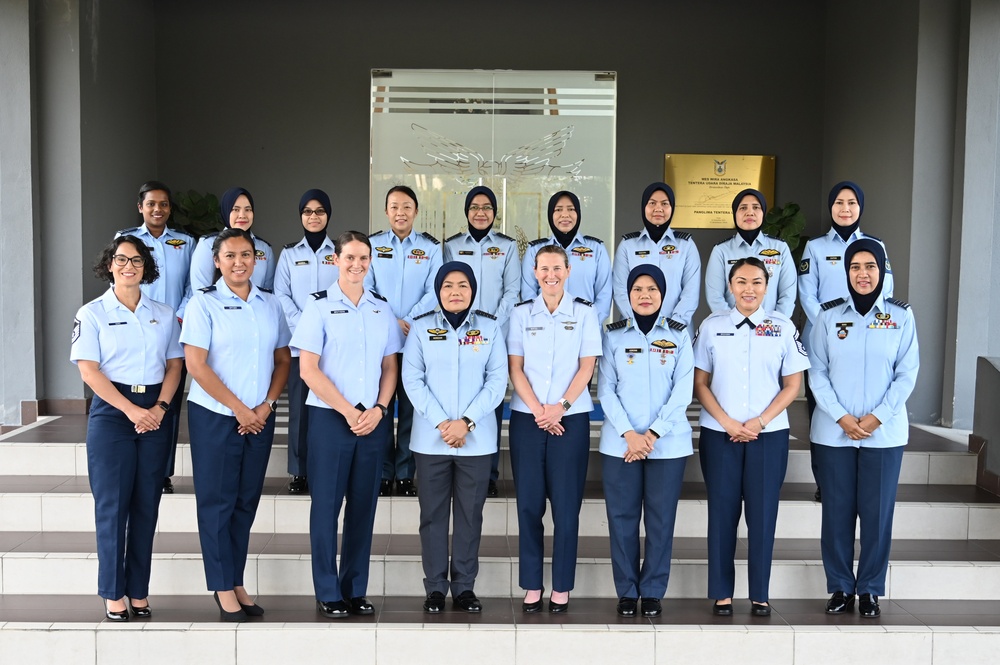 Washington ANG-Royal Malaysian Air Force Female Leader Engagement Program