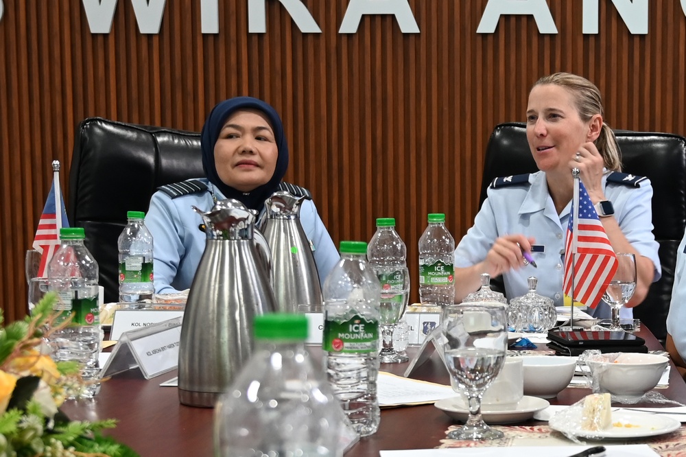 Washington ANG-Royal Malaysian Air Force Female Leader Engagement Program