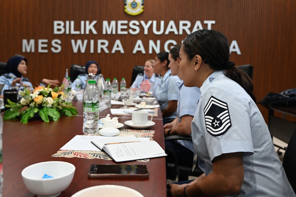 Washington ANG-Royal Malaysian Air Force Female Leader Engagement Program