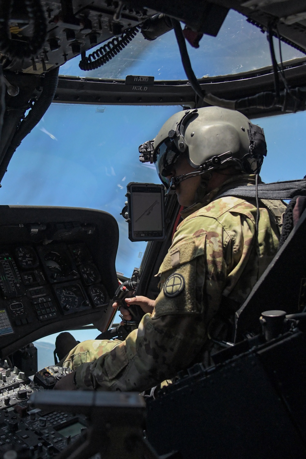 Utah Army National Guard flies 2nd AVS Airman for mountain site survey