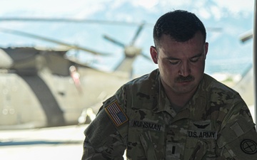 Utah Army National Guard flies 2nd AVS Airman for mountain site survey