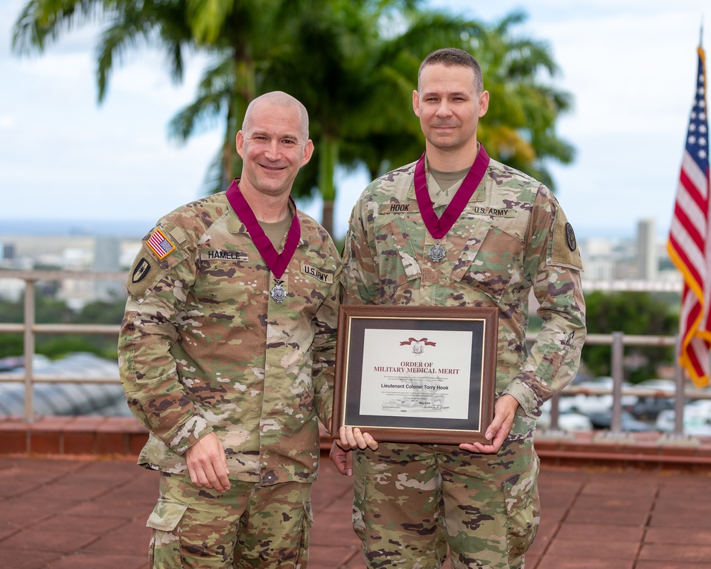 DVIDS - Images - Tripler Army Medical Center Award Ceremony [Image 1 of 2]