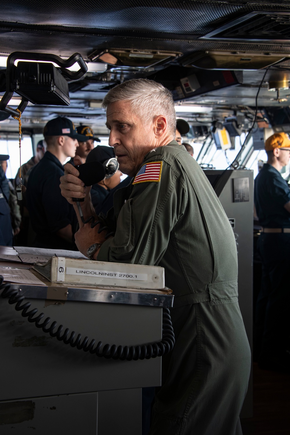 Adm. Steve Koehler tours the USO aboard Abraham Lincoln