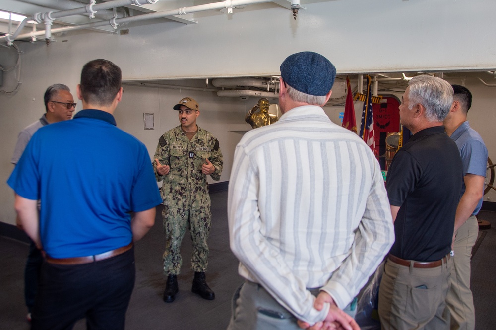 USS Ronald Reagan (CVN 76) hosts members of the University of California, Los Angeles