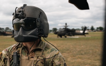 Iowa Army National Guard Black Hawk crew chief prepares for XCTC exercise